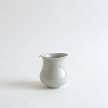 Load image into Gallery viewer, 白磁片口 / 阿南維也