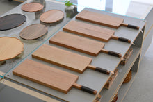 Load image into Gallery viewer, カッティングボード (大 ) / 藤崎均