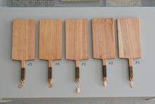 Load image into Gallery viewer, カッティングボード (小 ) / 藤崎均