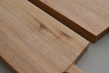 Load image into Gallery viewer, カッティングボード (小 ) / 藤崎均