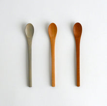 Load image into Gallery viewer, 小匙 白拭漆 / 芦田貞晴