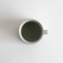 画像をギャラリービューアに読み込む, 白磁マグ / 阿南維也