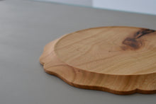 Load image into Gallery viewer, 輪花丸皿 (8寸 / くす) / 藤崎均