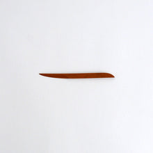 Load image into Gallery viewer, 菓子切 / 芦田貞晴