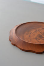 画像をギャラリービューアに読み込む, 輪花丸皿 (5寸5分 / けやき) / 藤崎均