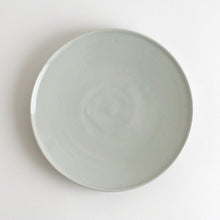 画像をギャラリービューアに読み込む, 白磁細リム7寸皿 / 阿南維也