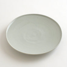 画像をギャラリービューアに読み込む, 白磁細リム7寸皿 / 阿南維也