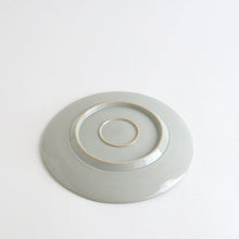 画像をギャラリービューアに読み込む, 白磁細リム7寸皿 / 阿南維也