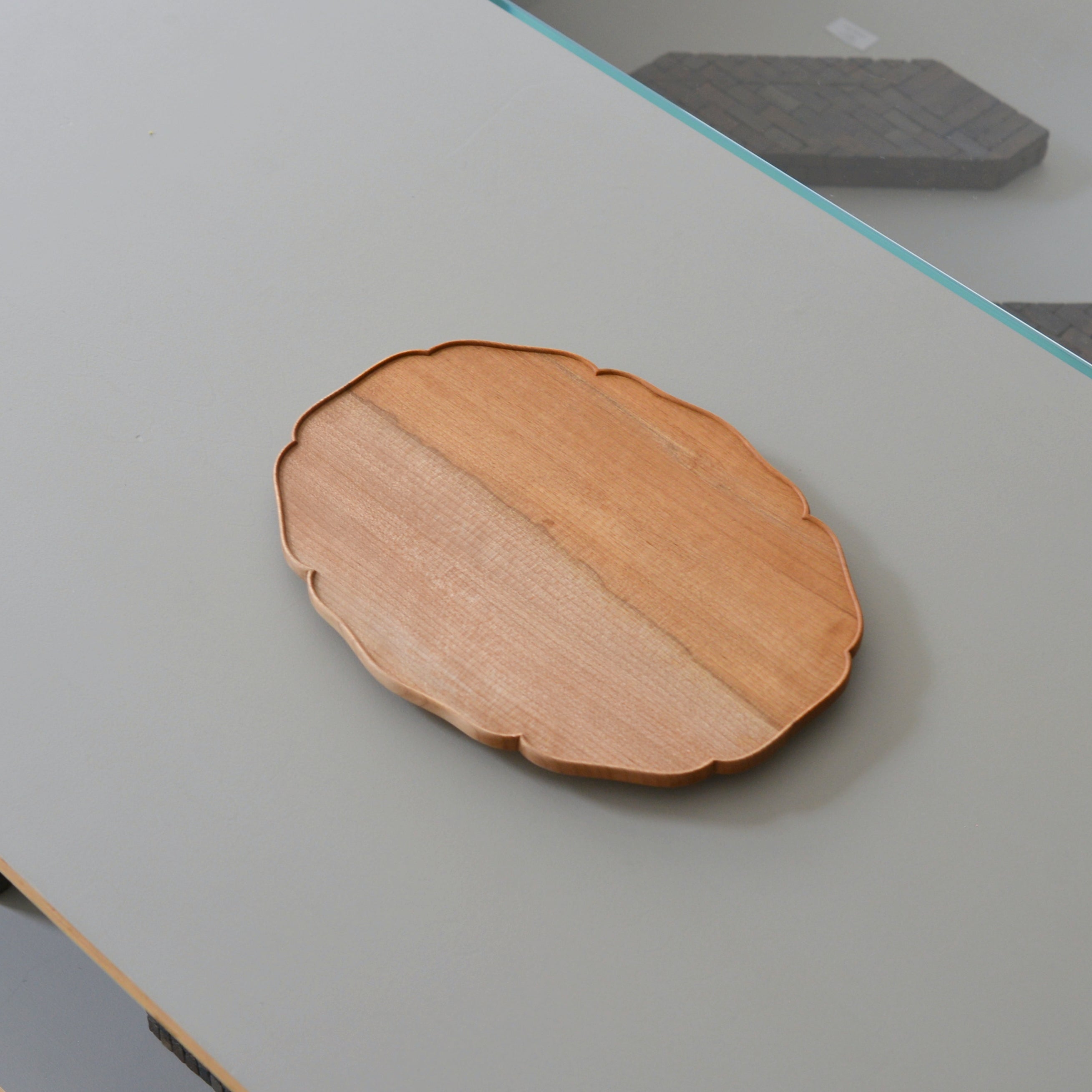 輪花楕円皿 (8寸 / かば) / 藤崎均 – toutou online