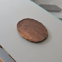 画像をギャラリービューアに読み込む, 輪花楕円皿 (8寸 / ウォールナット) / 藤崎均