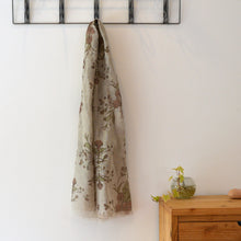 Load image into Gallery viewer, ストール(flower(ブラウン))
