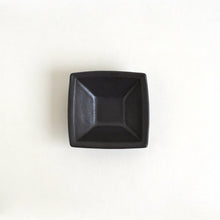 Load image into Gallery viewer, 四方小鉢(黒マット)/Awabiware