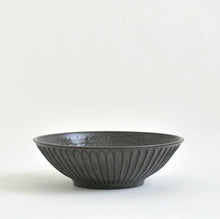 画像をギャラリービューアに読み込む, 鉢6.5寸(しのぎ/ブルーブラック)/ 北岡幸士