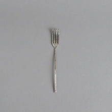 画像をギャラリービューアに読み込む, YT フォーク L / 竹俣勇壱