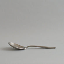 画像をギャラリービューアに読み込む, ryo サーバースプーン / 竹俣勇壱