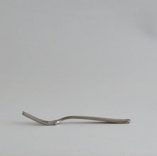 画像をギャラリービューアに読み込む, ryo テーブルフォーク / 竹俣勇壱