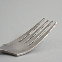 画像をギャラリービューアに読み込む, NEW サーバーフォーク / 竹俣勇壱