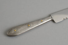 画像をギャラリービューアに読み込む, ブレッドナイフ / 竹俣勇壱