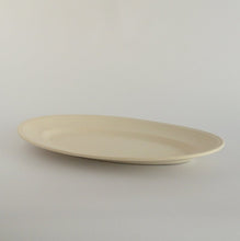 Load image into Gallery viewer, オーバル 白 / 船串篤司