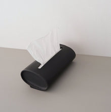 画像をギャラリービューアに読み込む, ティッシュケース(黒) / 石黒由枝