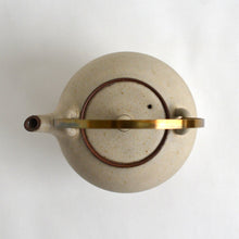 Load image into Gallery viewer, 土瓶(LL;白) / 西村峰子