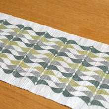 画像をギャラリービューアに読み込む, 麻のテーブルランナー 20*150 (leaf; ブルー×グレー×オリーヴ)/ 神山結子