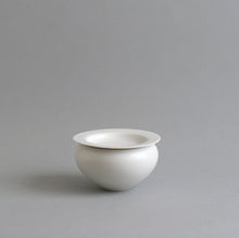 画像をギャラリービューアに読み込む, 蓋物(柞) / 高久敏士