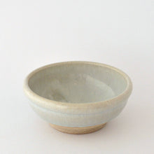 Load image into Gallery viewer, 灰釉玉緑六寸鉢 / 佐藤大寿