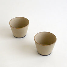 画像をギャラリービューアに読み込む, カップ(小;白) / 西村峰子