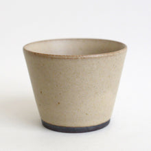 画像をギャラリービューアに読み込む, カップ(小;白) / 西村峰子