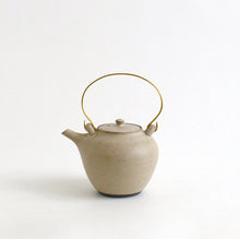 Load image into Gallery viewer, 土瓶(S;白) / 西村峰子