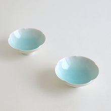 画像をギャラリービューアに読み込む, 青白磁輪花杯 / 村田匠也