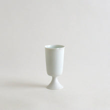 画像をギャラリービューアに読み込む, 青白磁髙杯 / 村田匠也