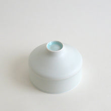 画像をギャラリービューアに読み込む, 青白磁鉢 / 村田匠也