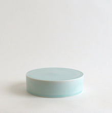 画像をギャラリービューアに読み込む, 青白磁盤 / 村田匠也