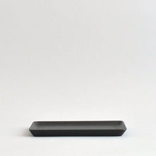 Load image into Gallery viewer, 長角皿(小;黒) ; ふじい製作所