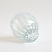 画像をギャラリービューアに読み込む, renぐい呑み(バルーンS)ライトブルー / Hiroy Glass Studio