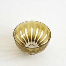 画像をギャラリービューアに読み込む, renぐい呑みφ75(オリーブ) / Hiroy Glass Studio