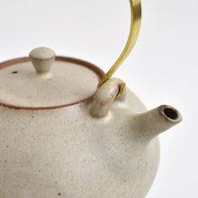 Load image into Gallery viewer, 土瓶(L;白) / 西村峰子