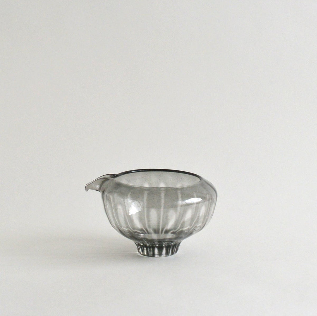 ren片口φ110（クリアグレー） / Hiroy Glass Studio