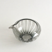 画像をギャラリービューアに読み込む, ren片口φ110(クリアグレー) / Hiroy Glass Studio