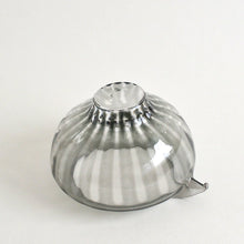 画像をギャラリービューアに読み込む, ren片口φ110(クリアグレー) / Hiroy Glass Studio