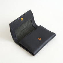 Load image into Gallery viewer, ミレルバ・ボックス(M) カード型財布(KW) BK(黒) / 小河眞平