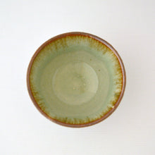 画像をギャラリービューアに読み込む, 飯茶碗(中) / 森山窯