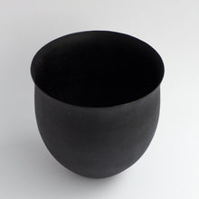 Load image into Gallery viewer, 花器壺 大 / 安西淳