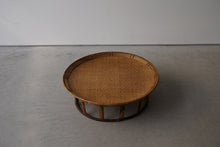 Load image into Gallery viewer, タリアン族 正円卓 淡色 / mrak
