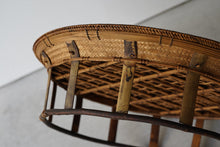 Load image into Gallery viewer, タリアン族 正円卓 濃色 / mrak
