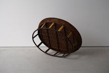 Load image into Gallery viewer, タリアン族 楕円卓 濃色 / mrak
