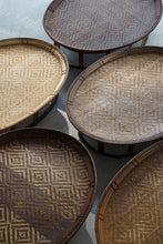 Load image into Gallery viewer, タリアン族 楕円卓 濃色 / mrak
