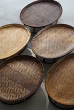 Load image into Gallery viewer, タリアン族 楕円卓 濃色 / mrak
